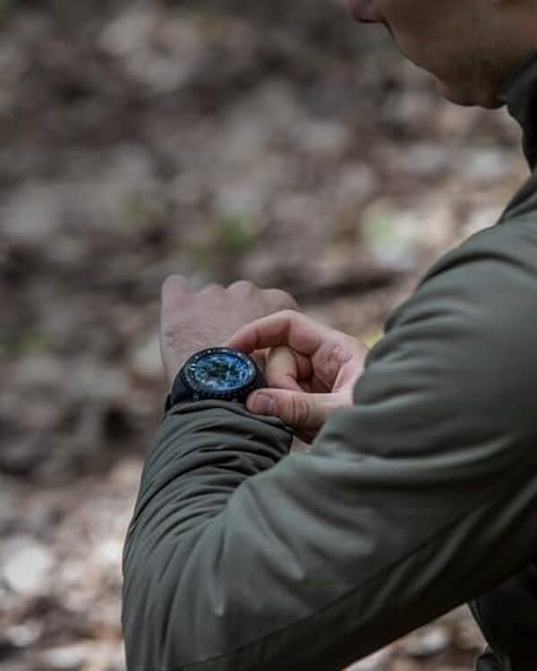 Découvrez notre test complet de la suunto Core, la montre de sport conçue pour l'outdoor : fonctionnalités, performances et notre avis détaillé pour les aventuriers exigeants.