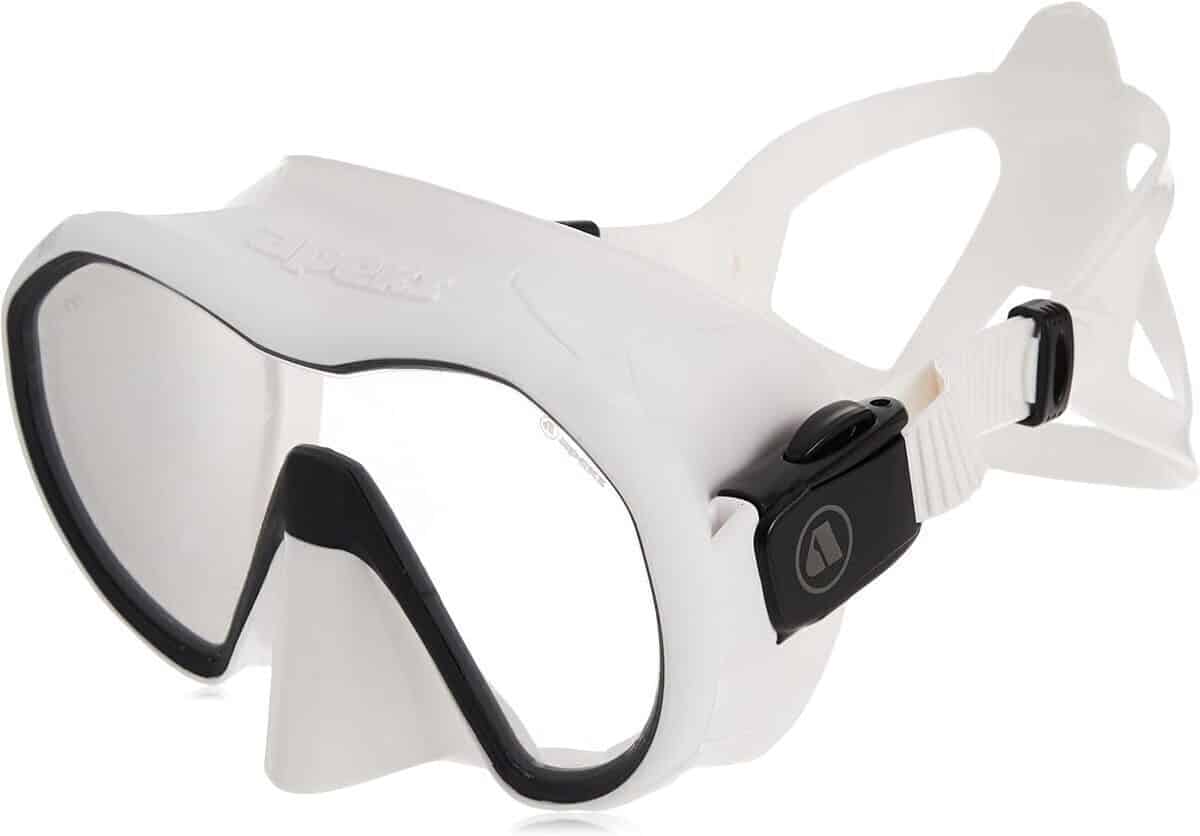 Test du masque de plongée Apeks VX 1 Pure Clear : vision ultra claire