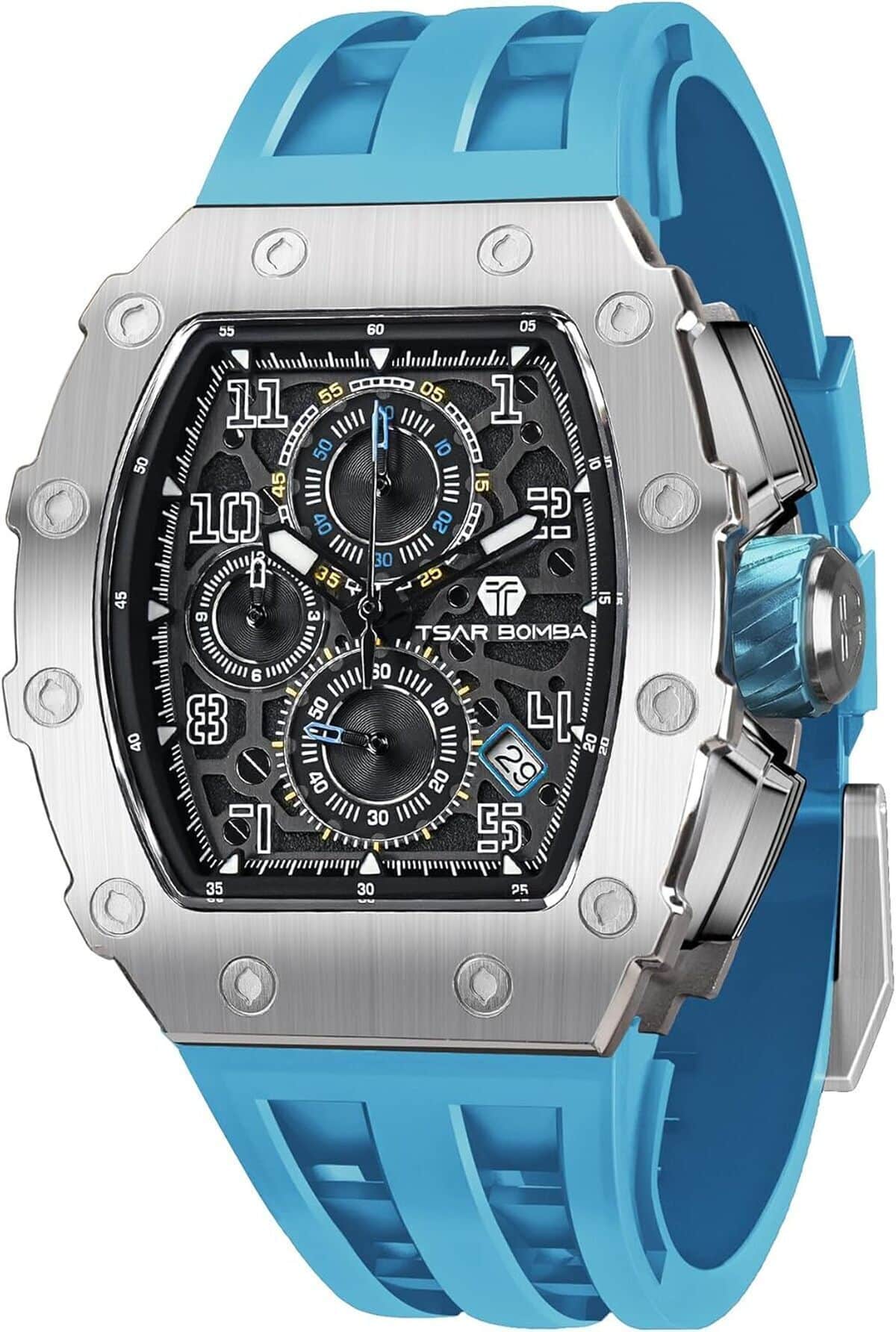 Test montre TSAR BOMBA : élégance robuste et étanchéité 50M