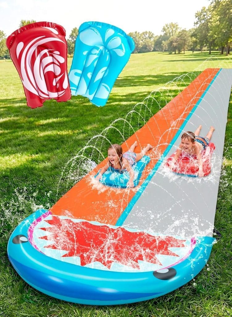 Test du toboggan aquatique Sloosh 22, 5ft avec arroseurs et planches gonflables