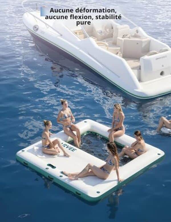 Découvrez notre test détaillé de la plateforme flottante Garvee 3x3 m : performances, avantages et inconvénients pour plage et piscine.