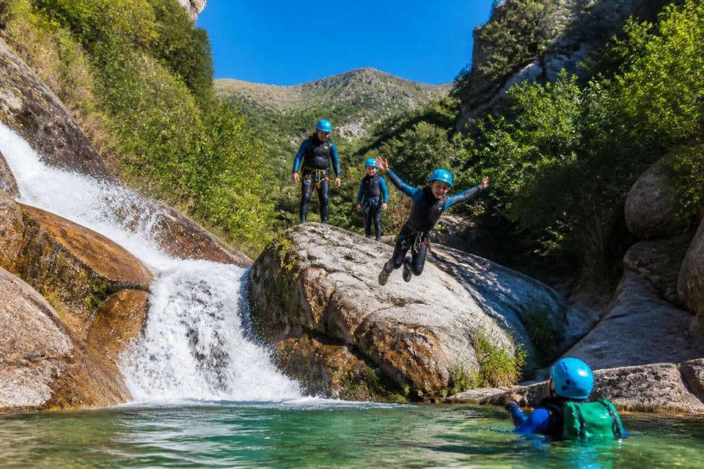 Canyoning en famille dans les Pyrénées-Orientales