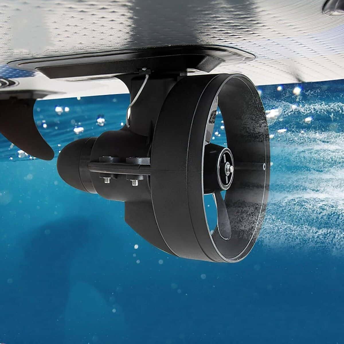 Test de la planche de surf motorisée par kit jet 288 W