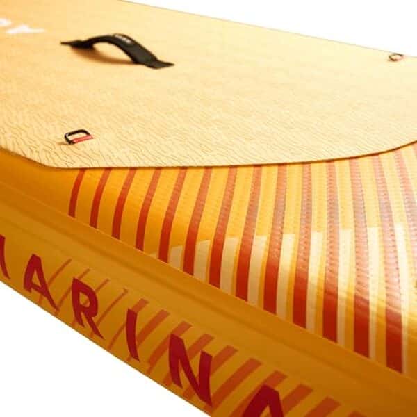 Découvrez notre test détaillé du CampSup Aqua Marina Fusion 10'10 : la meilleure planche sup gonflable pour débuter le stand-up paddle en toute sérénité et stabilité.