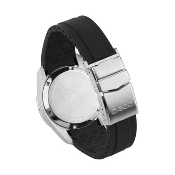 Découvrez notre test détaillé de la montre Lorenz DI300 Chronograph 030274EE : performances, étanchéité 300 m et fonctionnalités pour la plongée et le sport.