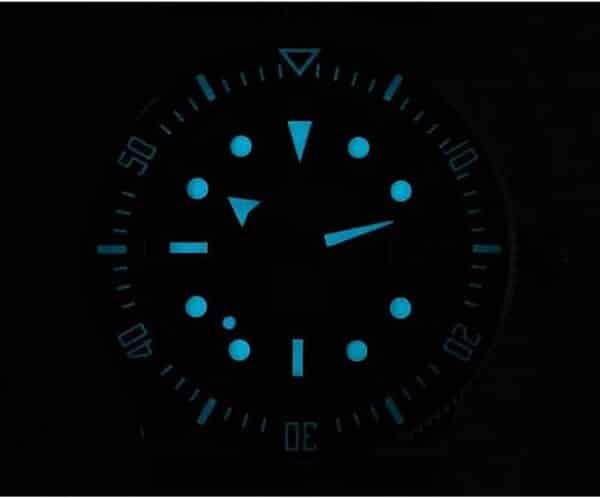 Découvrez notre test complet de la montre de plongée San Martin SN0148G : design moderne, performances et fiabilité pour les plongeurs exigeants.