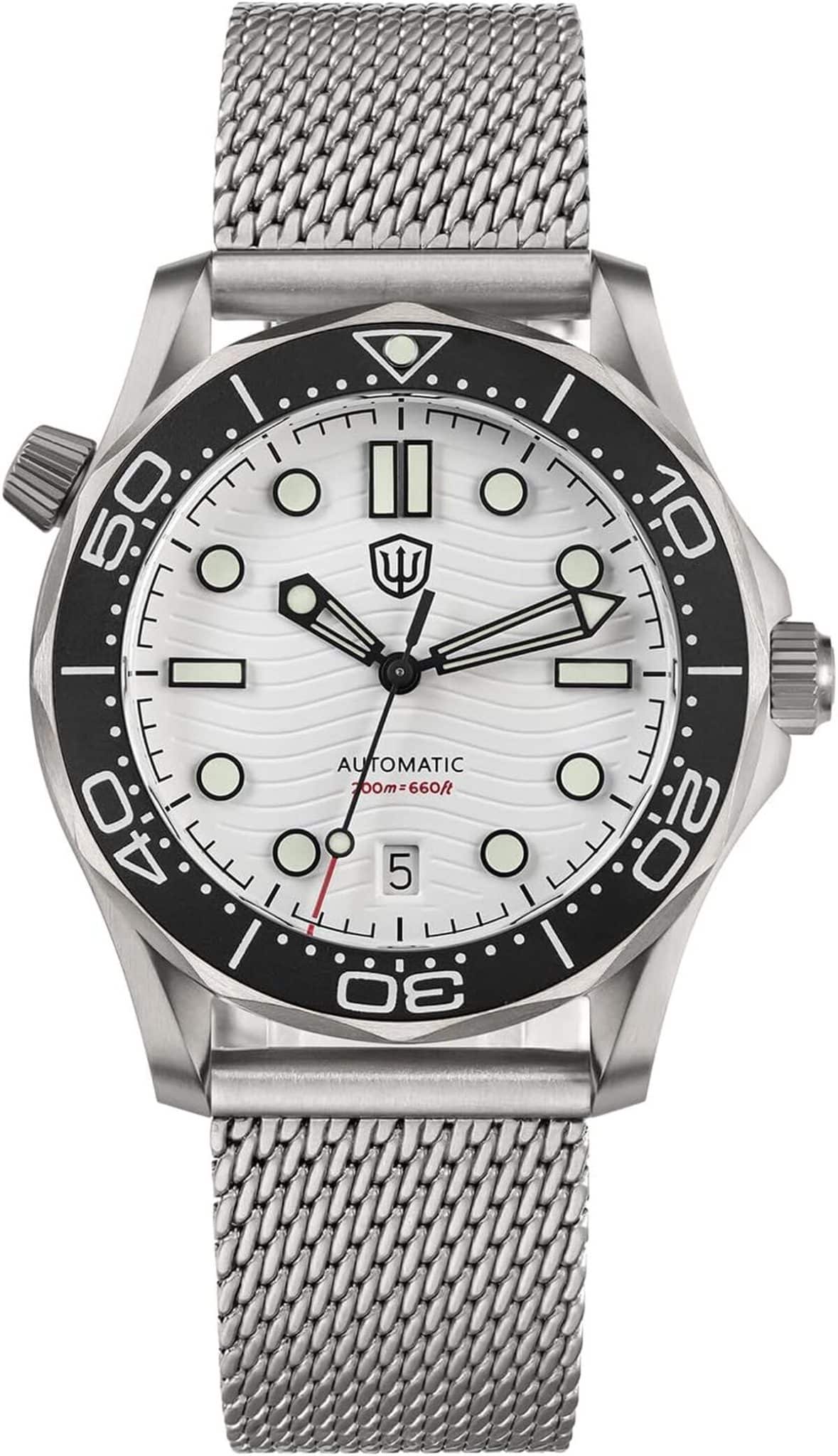 Test : montre de plongée watchdives WD007 en titane 42 mm